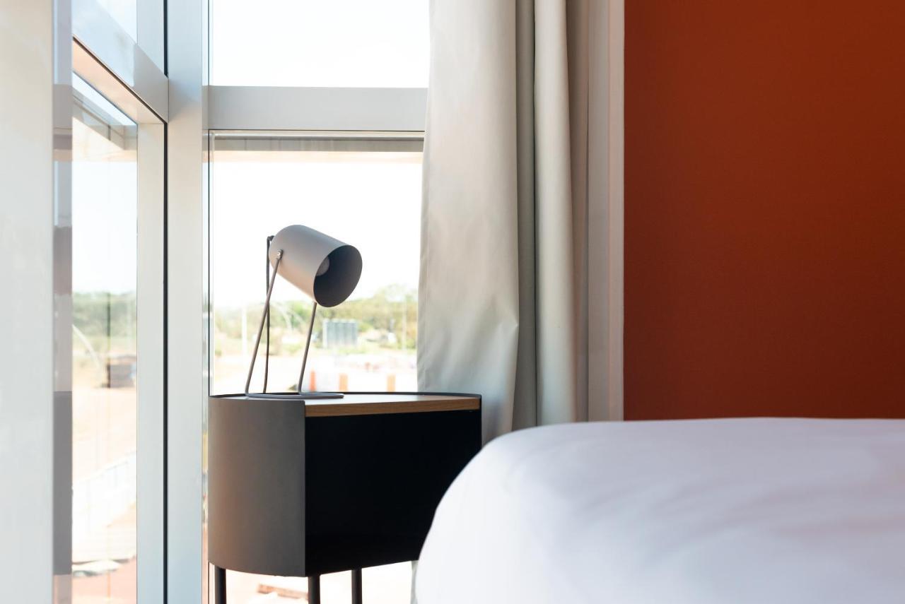 Apartamento Studio Lindo Em Predio C/ Estacionamento E Lavanderia - Noroeste Brasília