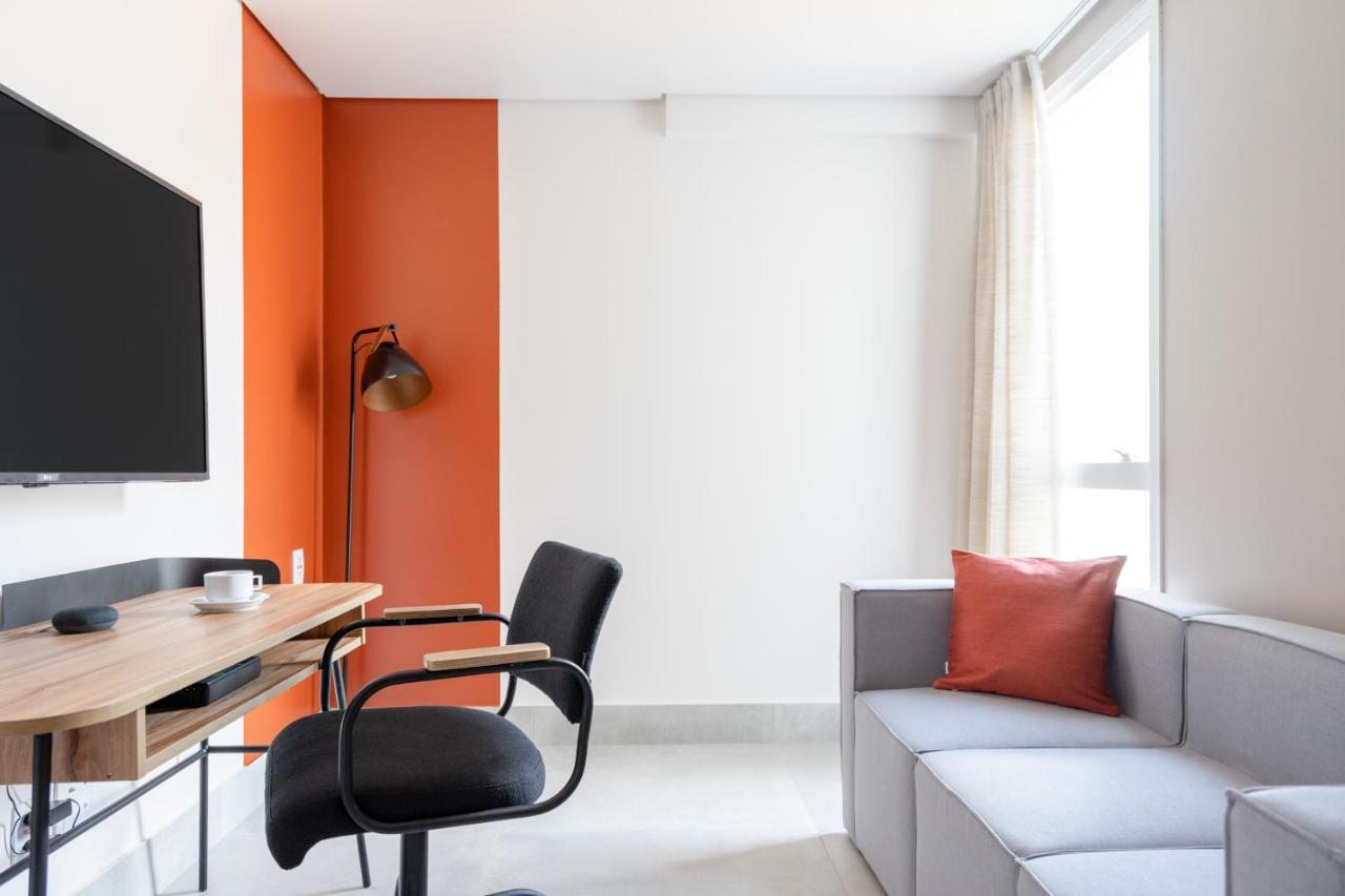Studio Lindo Em Predio C/ Estacionamento E Lavanderia - Noroeste Brasília