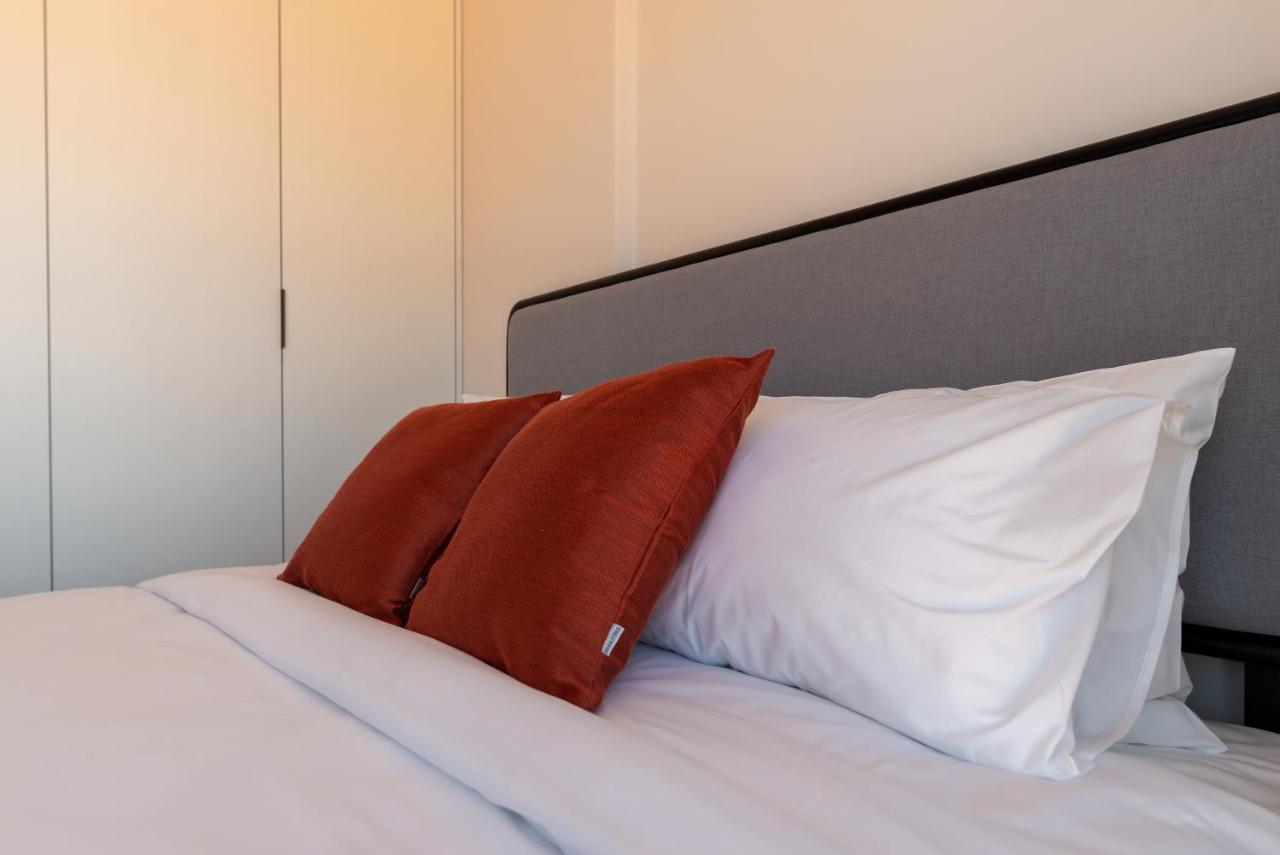 Apartamento Studio Lindo Em Predio C/ Estacionamento E Lavanderia - Noroeste
