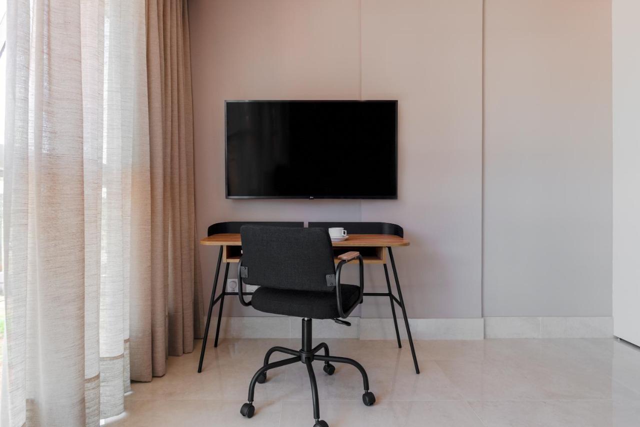 Studio Lindo Em Predio C/ Estacionamento E Lavanderia - Noroeste Apartamento Brasília