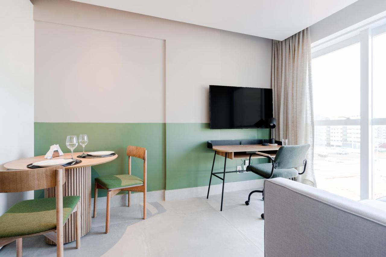 Studio Lindo Em Predio C/ Estacionamento E Lavanderia - Noroeste Apartamento